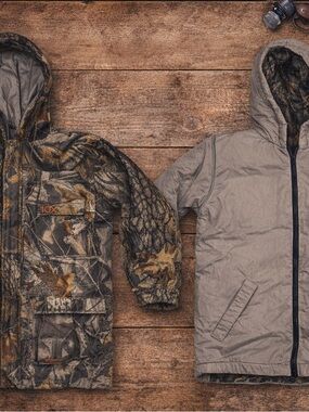 10X Youth Reversible Camo Hunting Jacket Gray Hooded Winter Deer Coat Sz 8/10